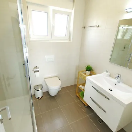 Apartment Superb Seaview A4+2 Id:240